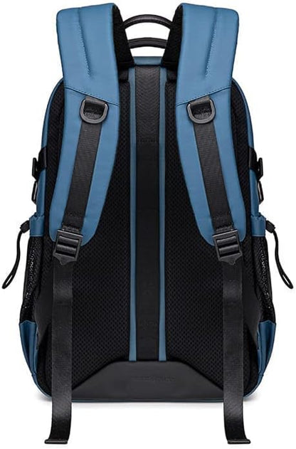 Wander Wear Bagpack ©